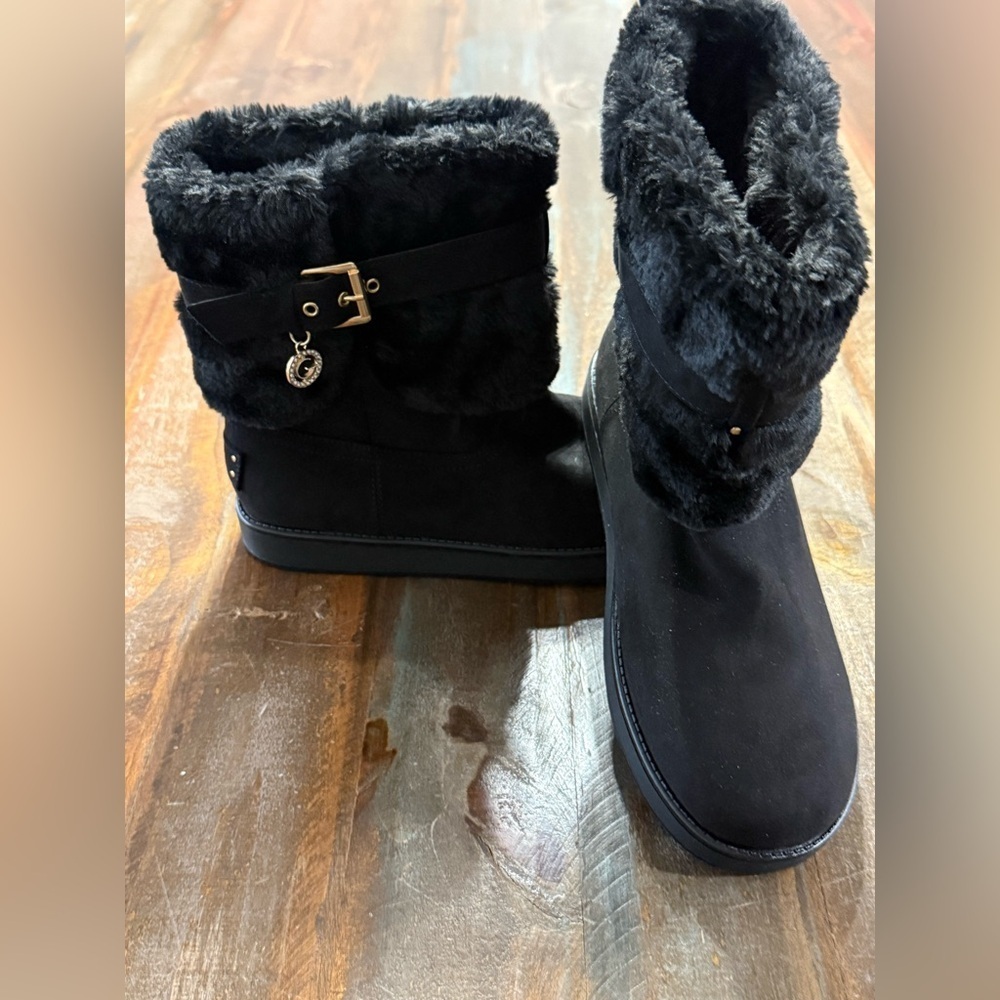 GUESS Women’s Size 8.5M Black Slip On Mid Calf Faux Fur Boots NWOT